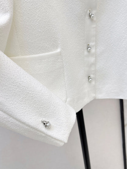 Bow-decorated coat