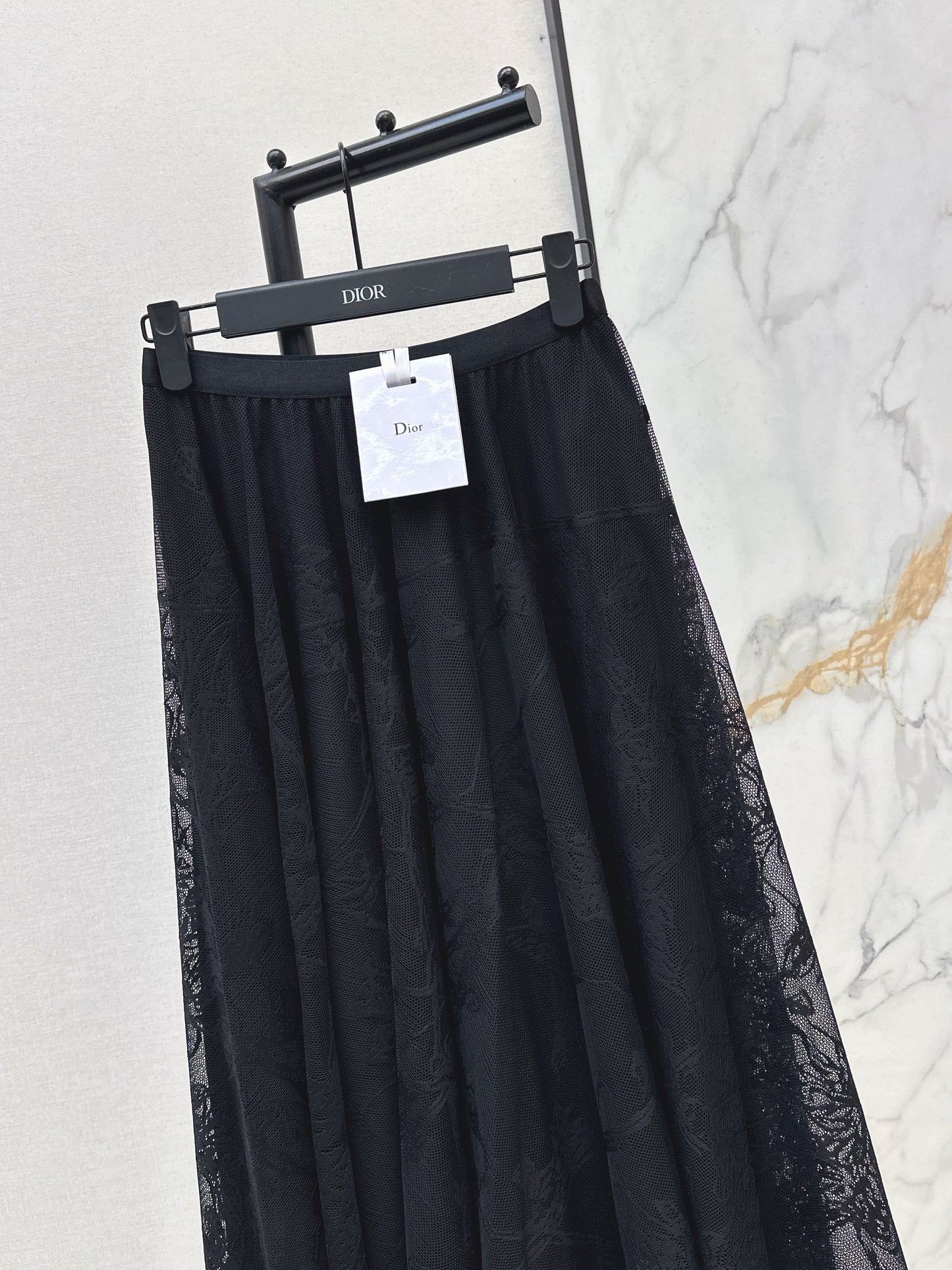 High-waisted lace midi skirt