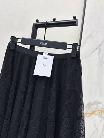 High-waisted lace midi skirt