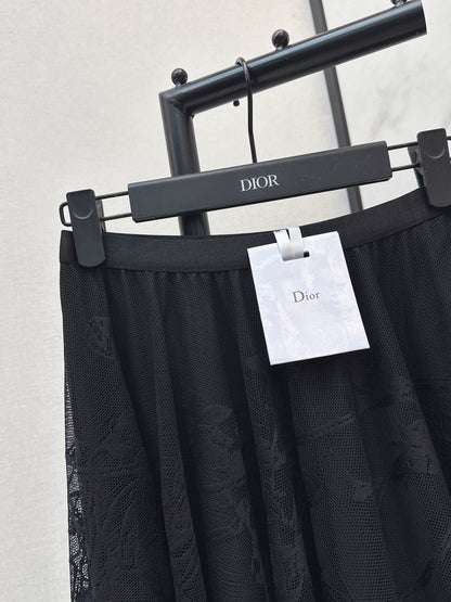 High-waisted lace midi skirt