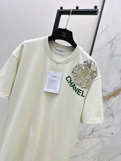 Floral Rhinestone Pattern T-shirt