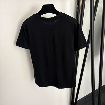 Pearl-studded T-shirt