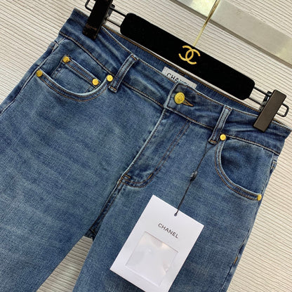 Slightly flared jeans