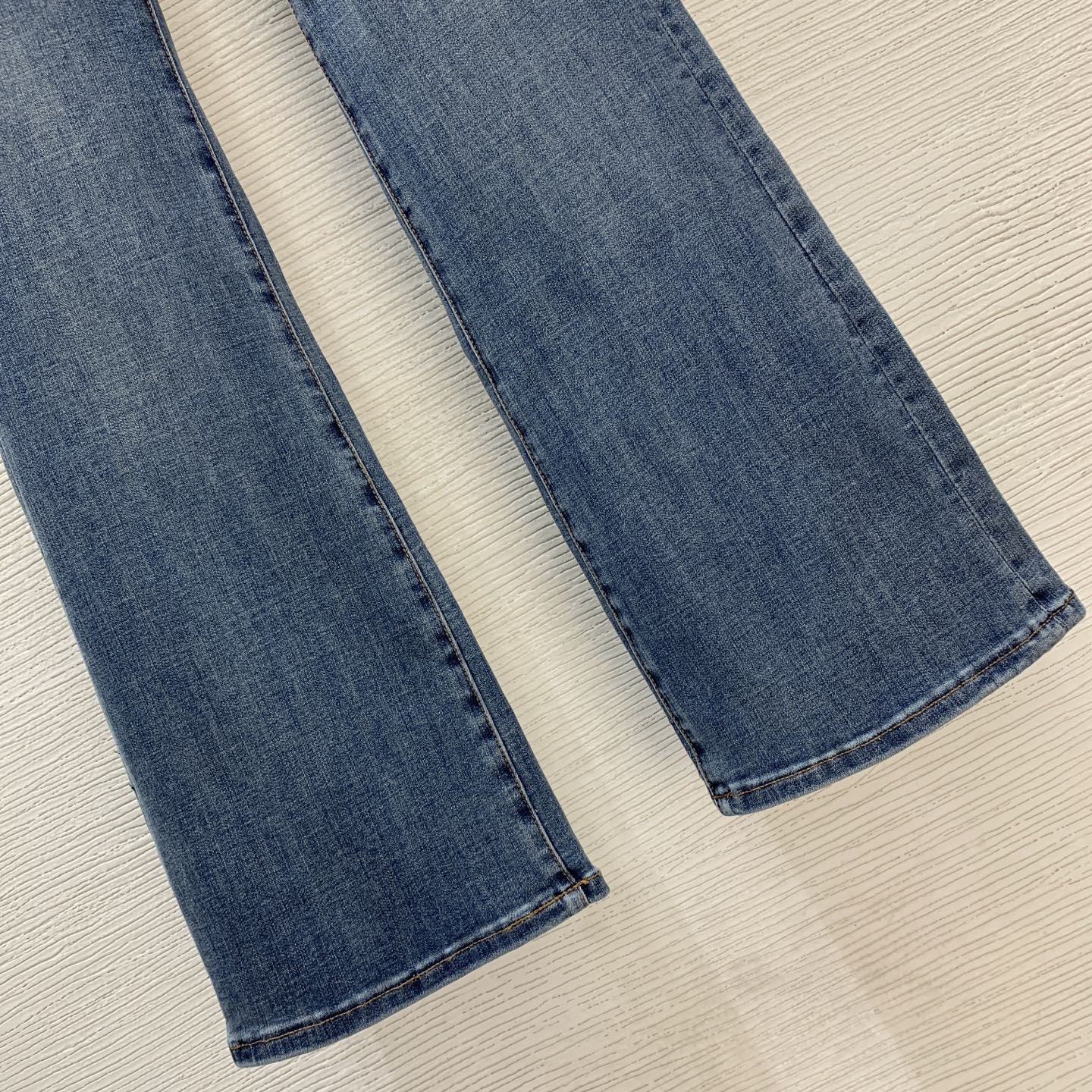 Slightly flared jeans