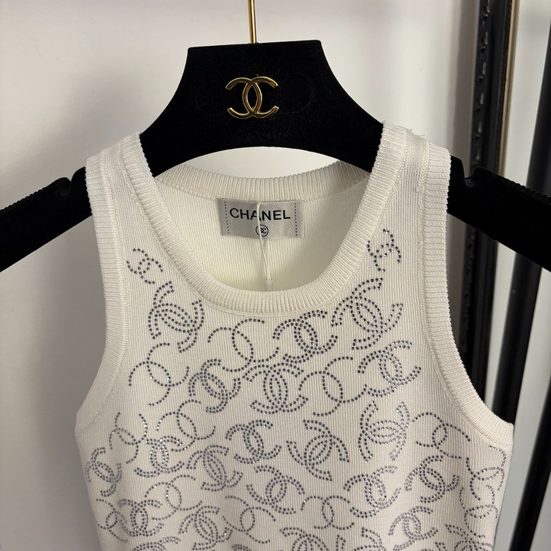Rhinestone-embellished knit vest