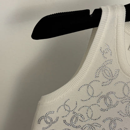 Rhinestone-embellished knit vest