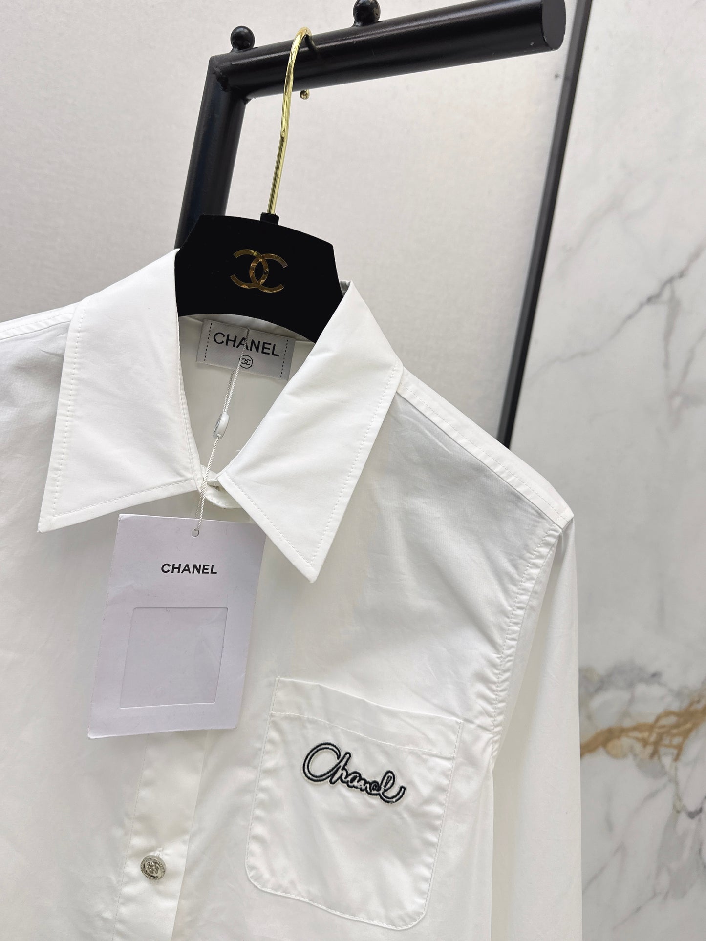 Vintage-style shirt