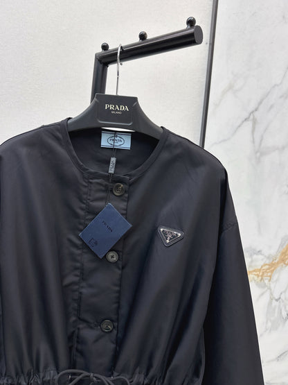 Nylon zip-up single-breasted jacket
