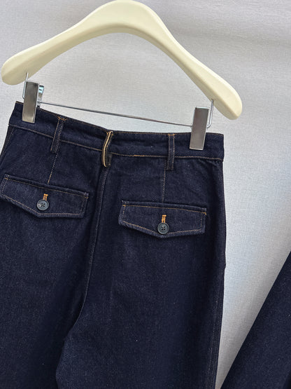 Straight-leg cropped trousers