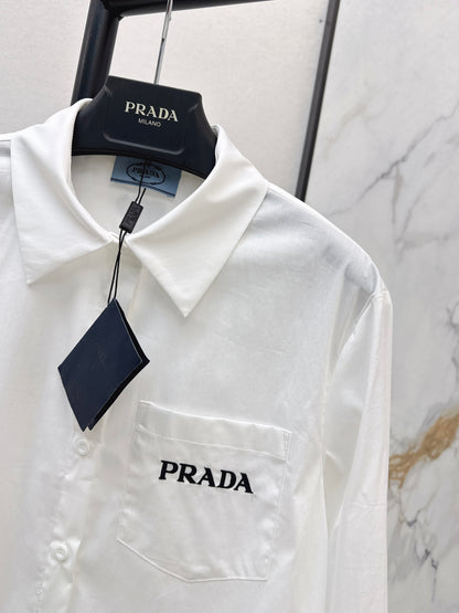 Letter-decorated shirt