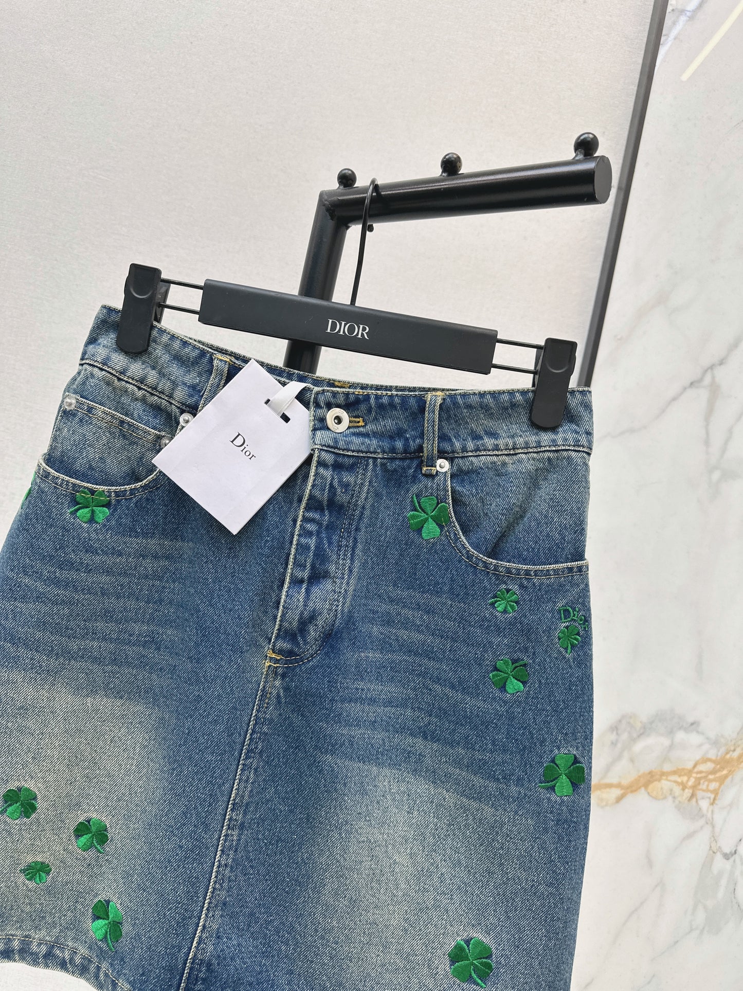 Four-leaf clover denim midi skirt