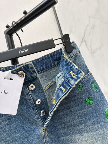 Four-leaf clover denim midi skirt