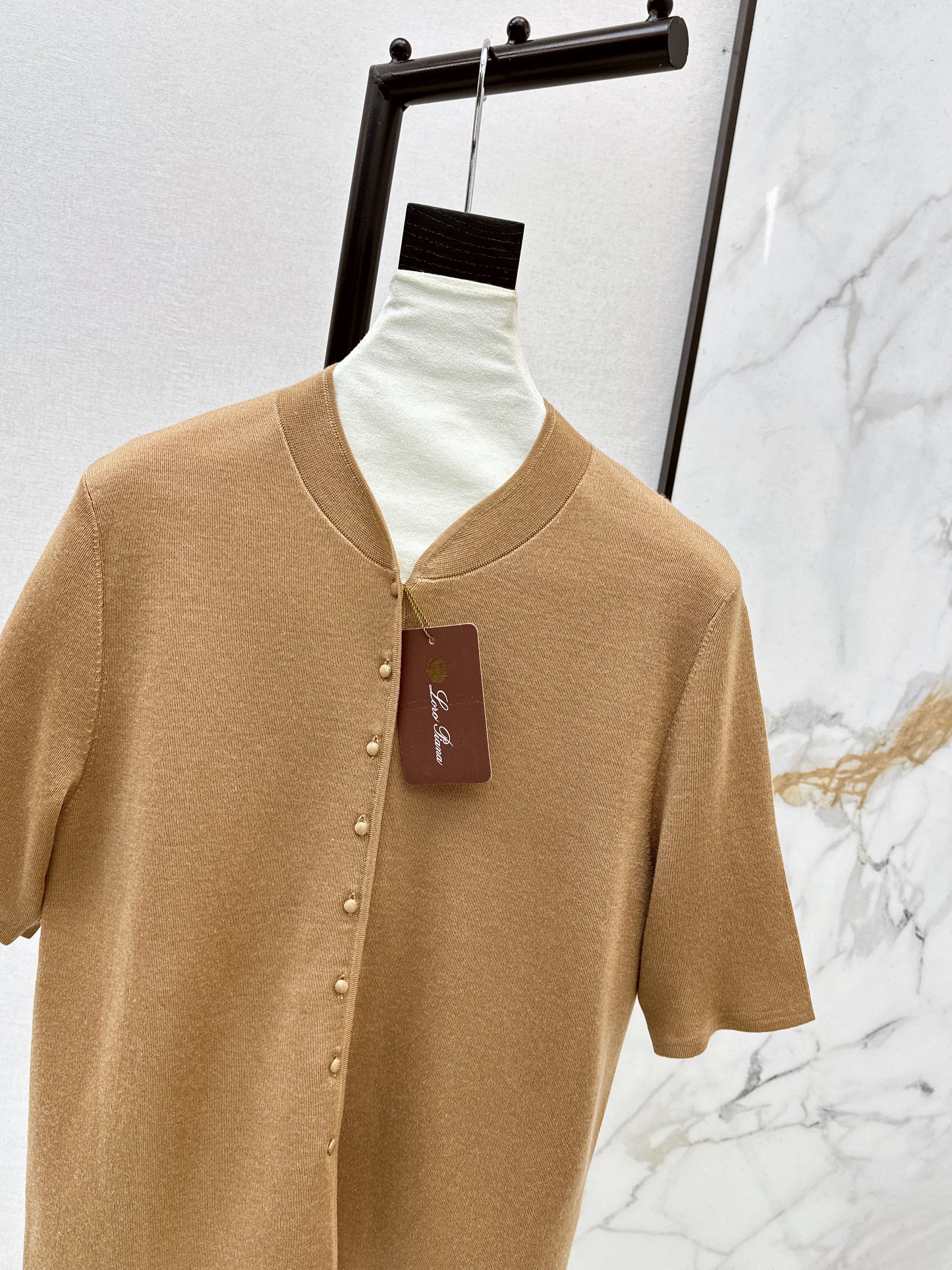 Old-school style T-shirt