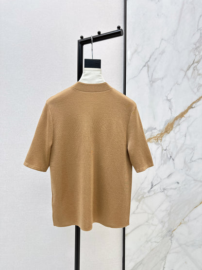 Old-school style T-shirt