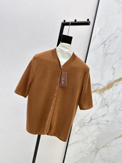 Old-school style T-shirt