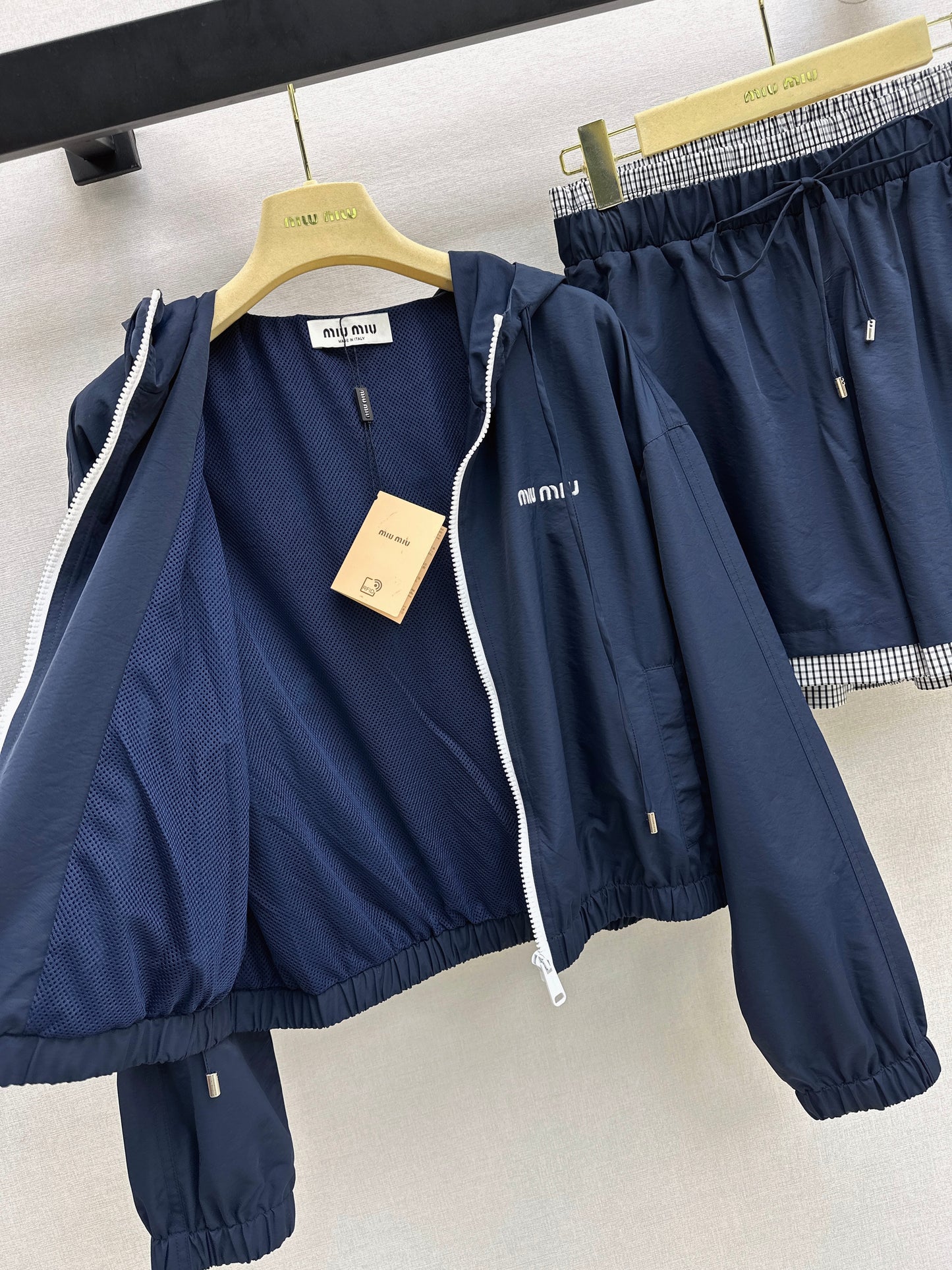 Youthful Nylon Set