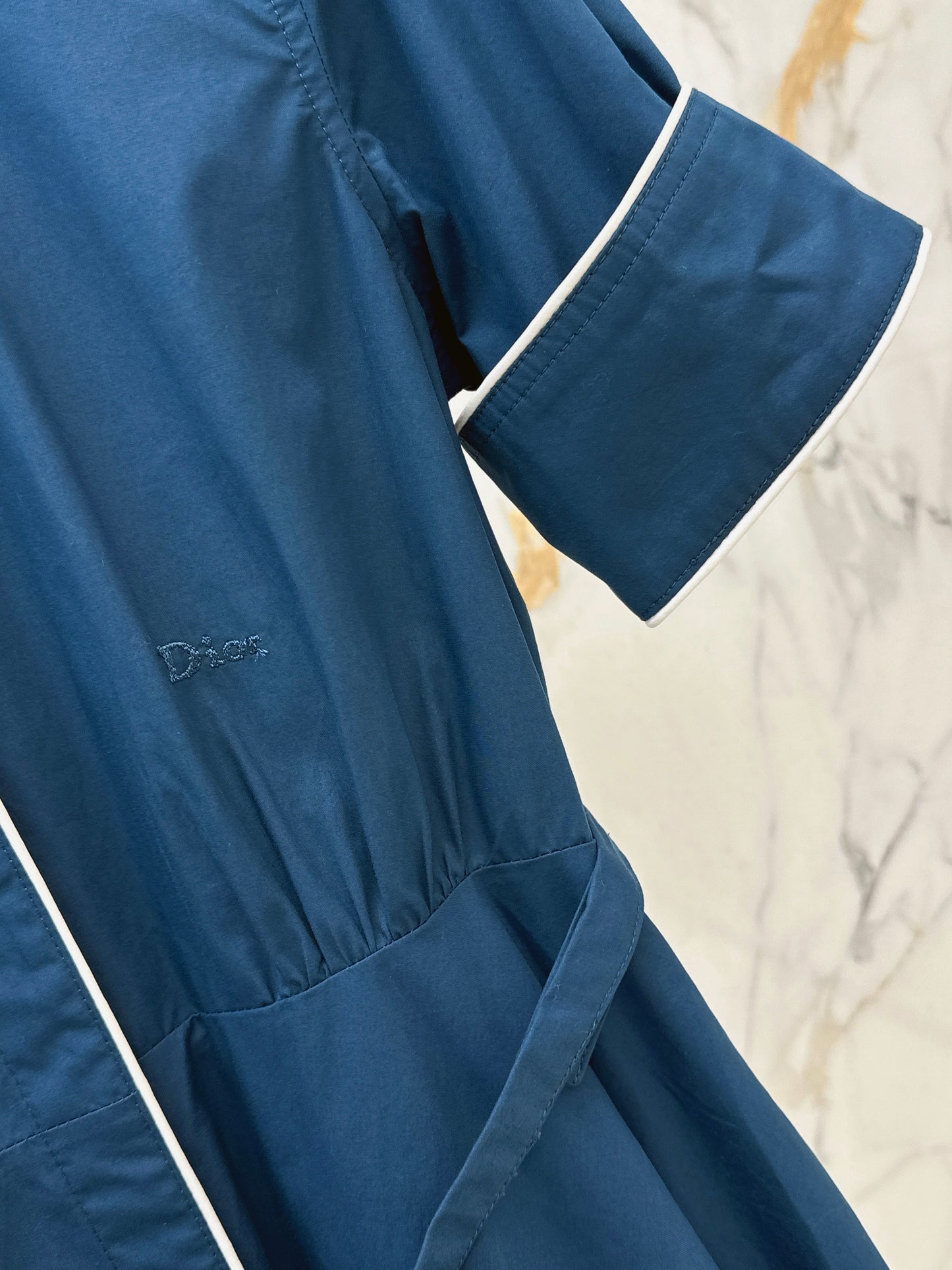 Color-blocked trim dress