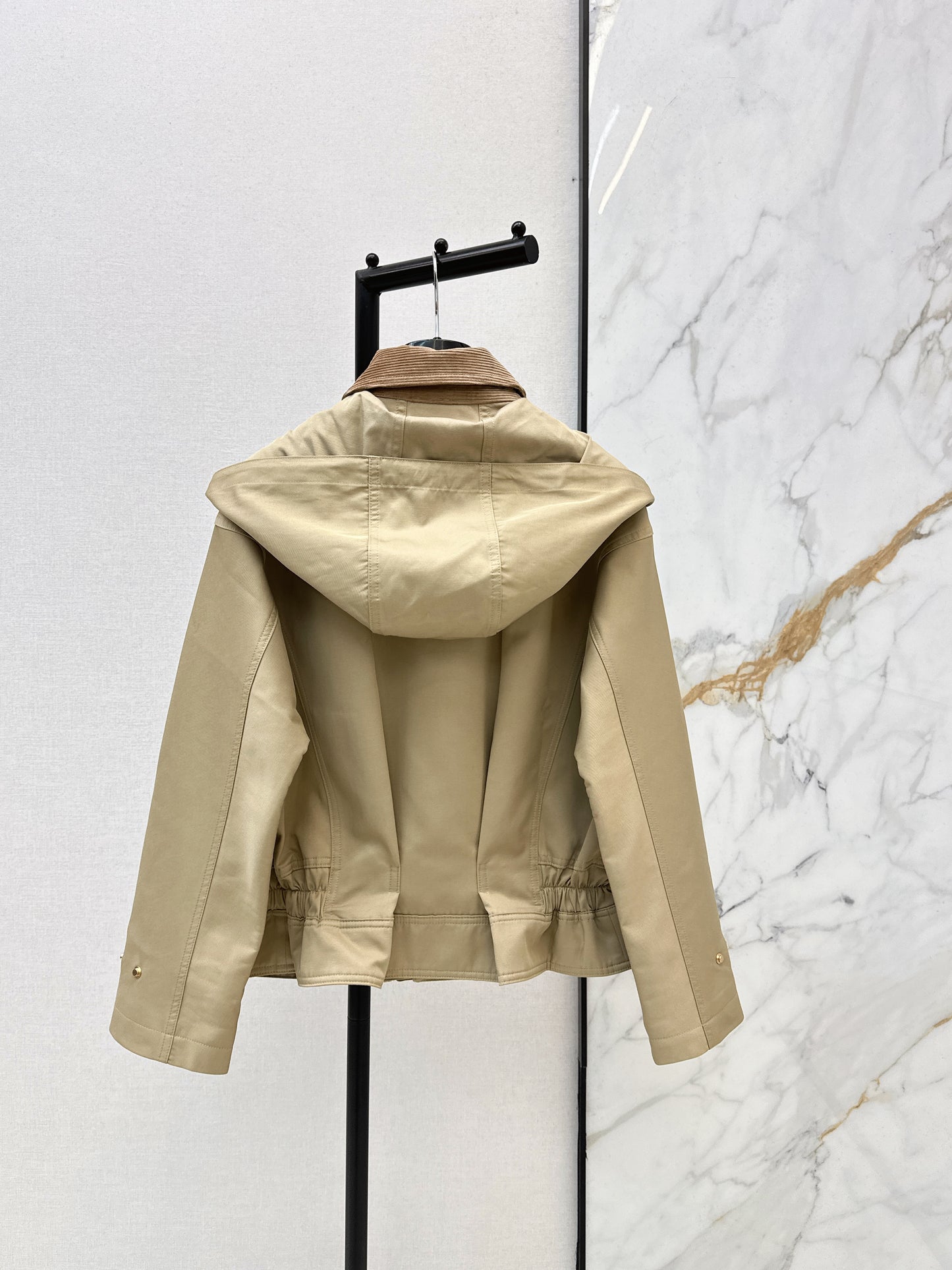 Lapel belted trench coat