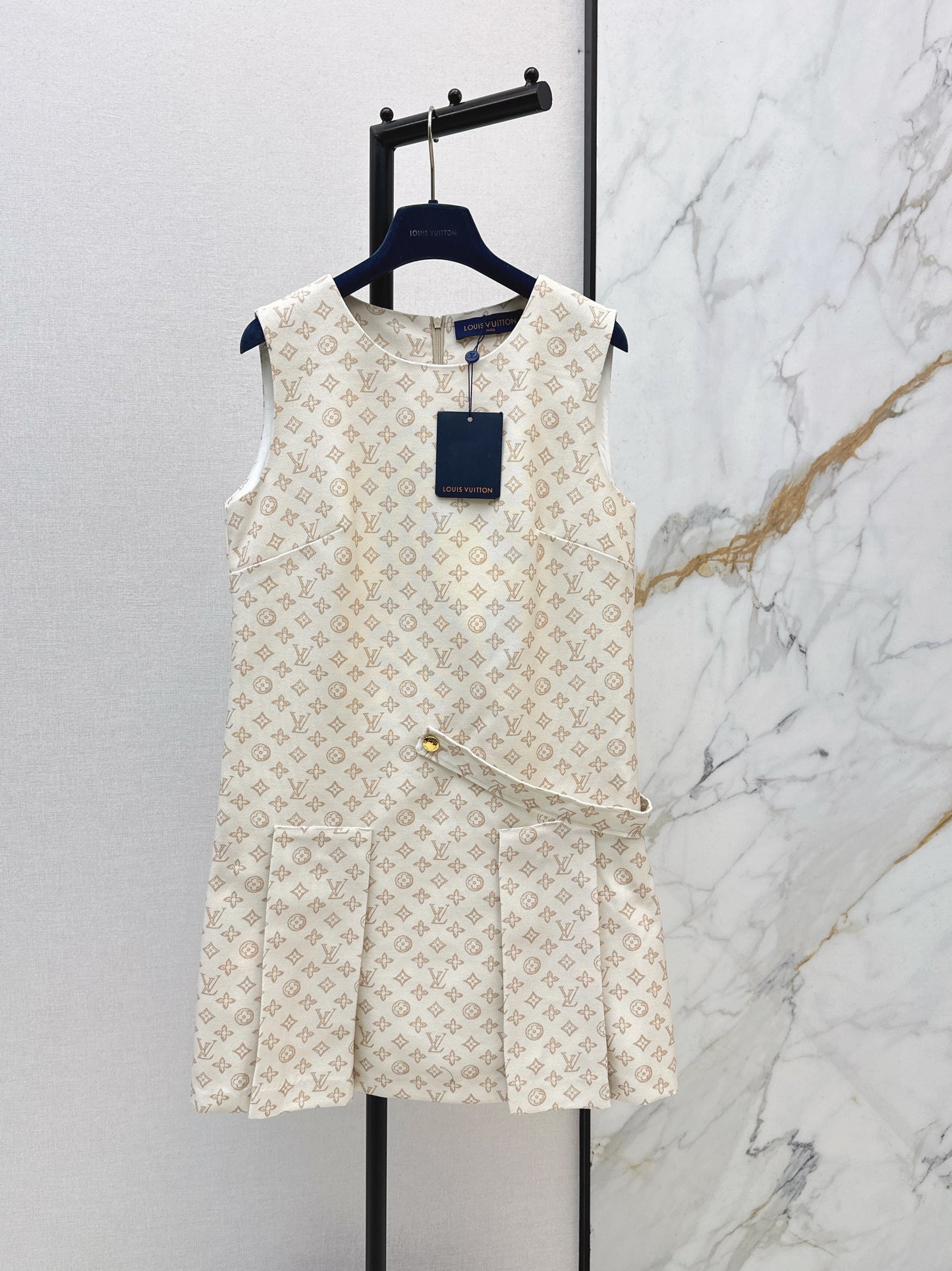 Printed sleeveless vest dress