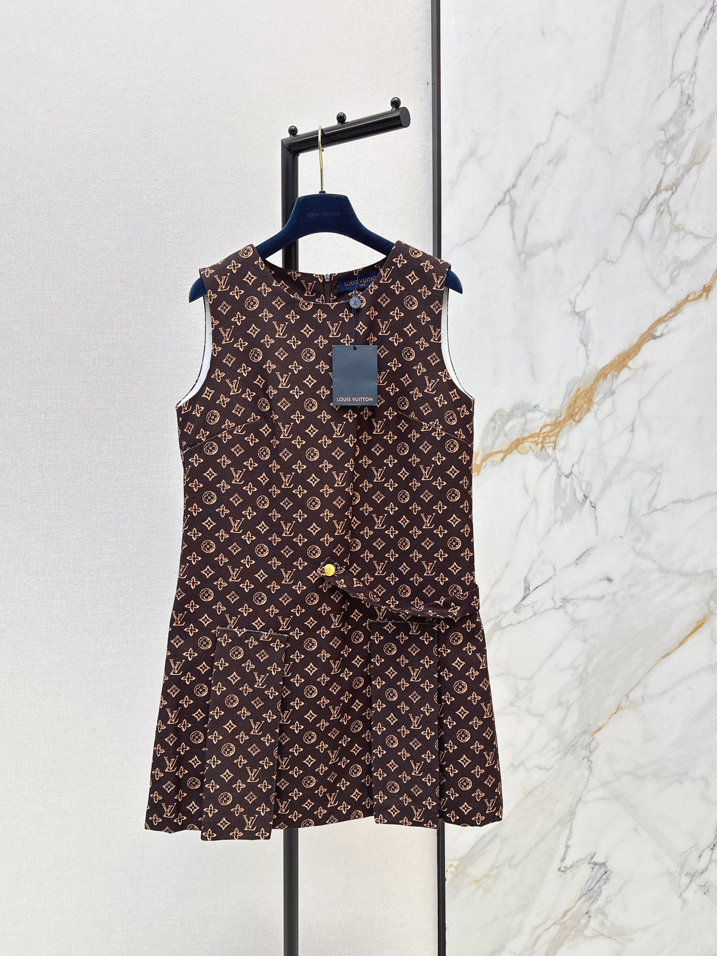 Printed sleeveless vest dress