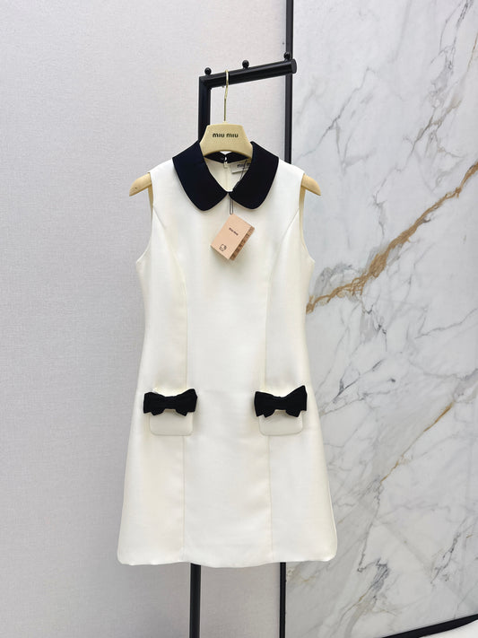 Bow-tie sleeveless dress