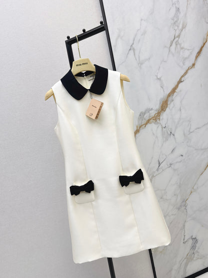 Bow-tie sleeveless dress