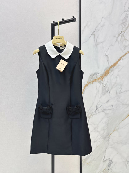 Bow-tie sleeveless dress