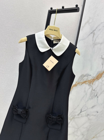 Bow-tie sleeveless dress