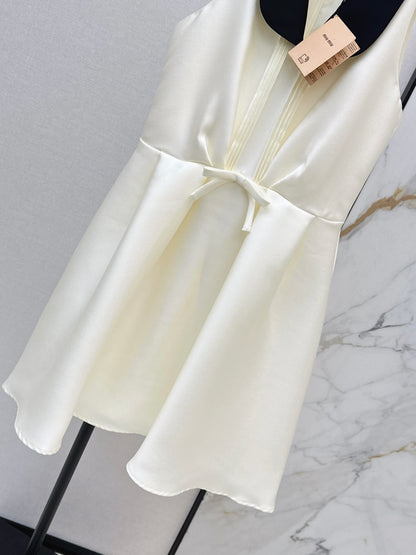 Collared Sleeveless Dress