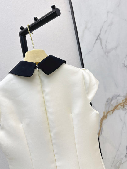 Collared Puff Sleeve Dress
