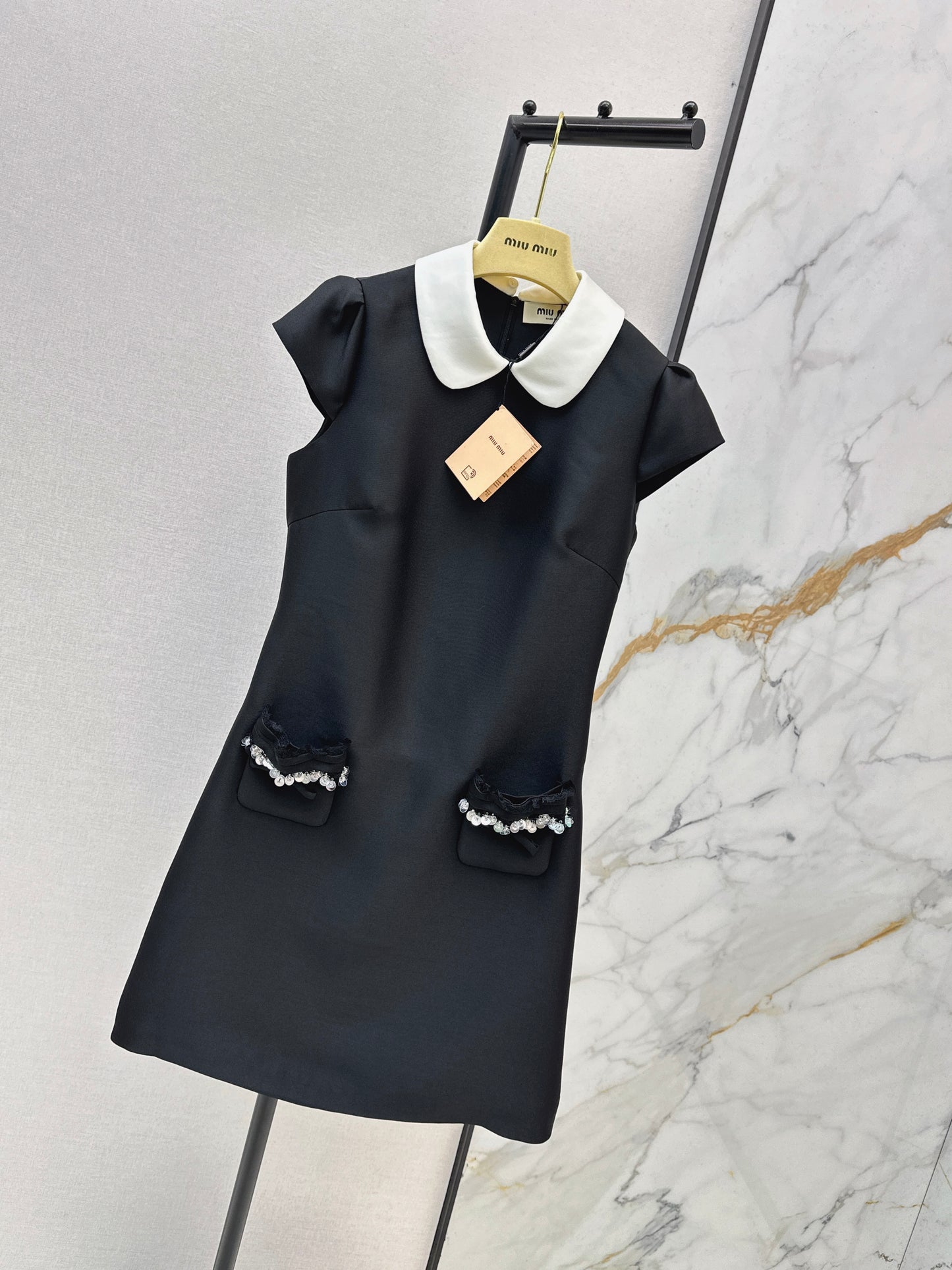 Collared Puff Sleeve Dress