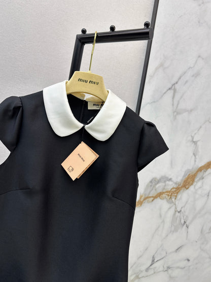 Collared Puff Sleeve Dress