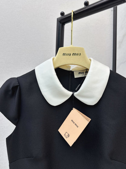 Collared Puff Sleeve Dress