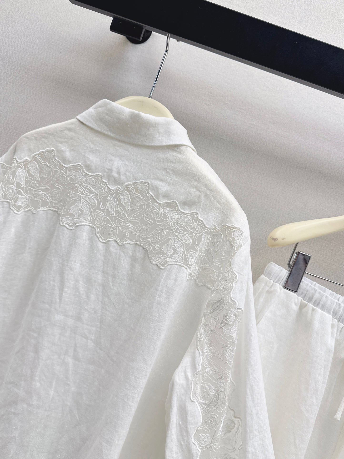 Lace-trimmed Linen Suit