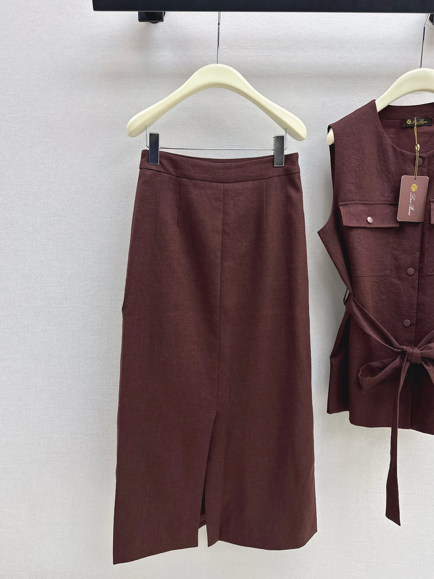 Linen Chic Suit