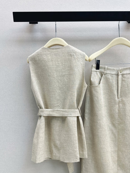 Linen Chic Suit