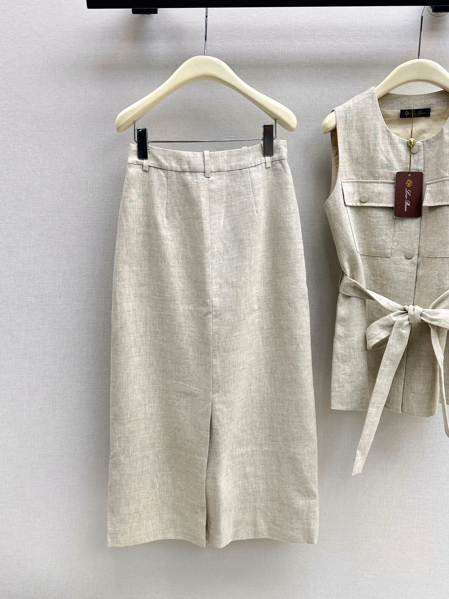 Linen Chic Suit