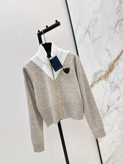 Stand-up collar knit sweater