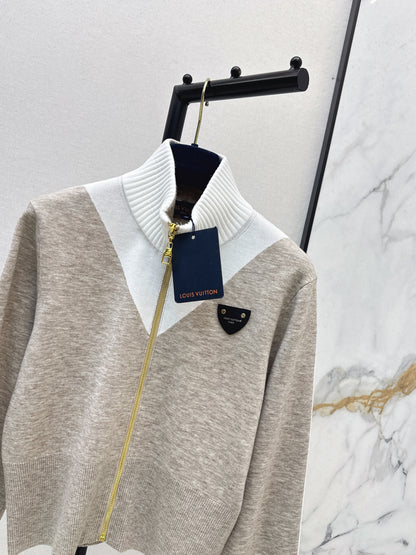 Stand-up collar knit sweater