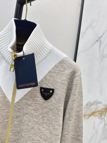 Stand-up collar knit sweater