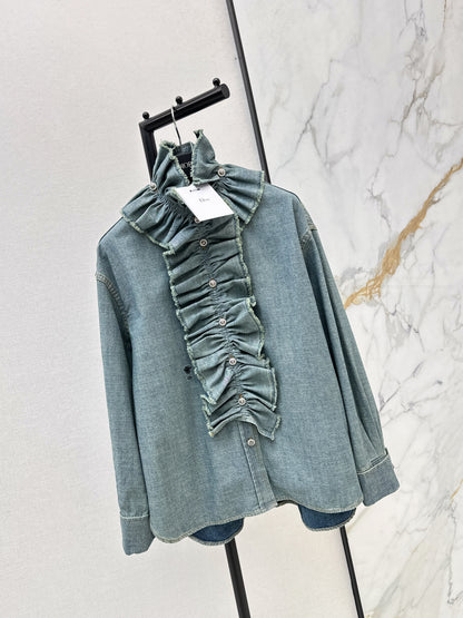 Court-style denim shirt