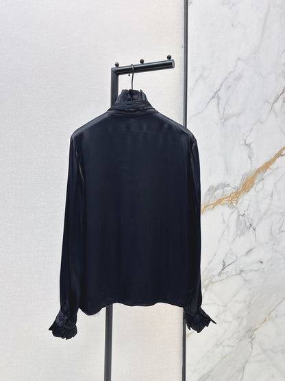 Versatile ribbon blouse