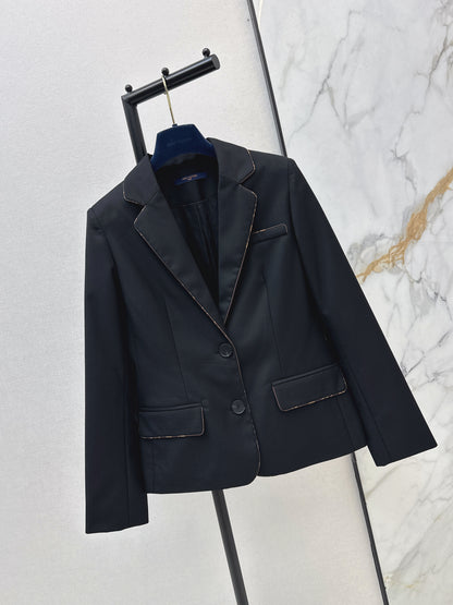 Color-blocked blazer