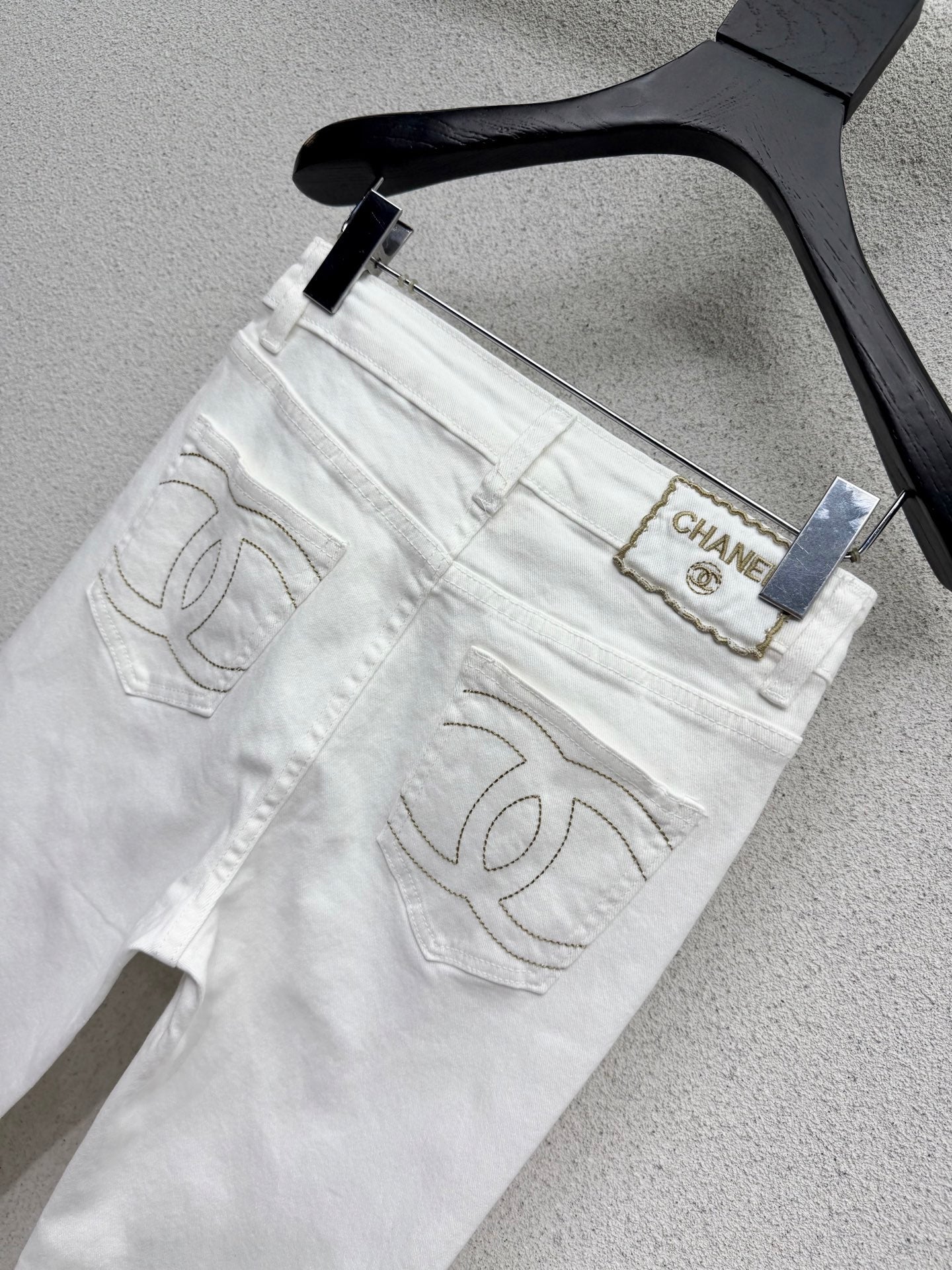 High-waisted stretch cropped cigarette pants