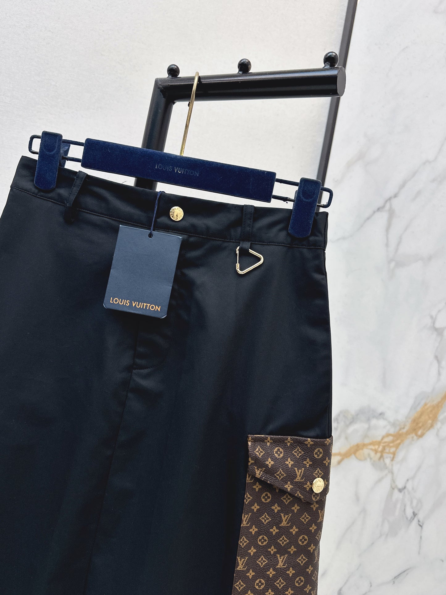 Pocket Appliqué Midi Skirt