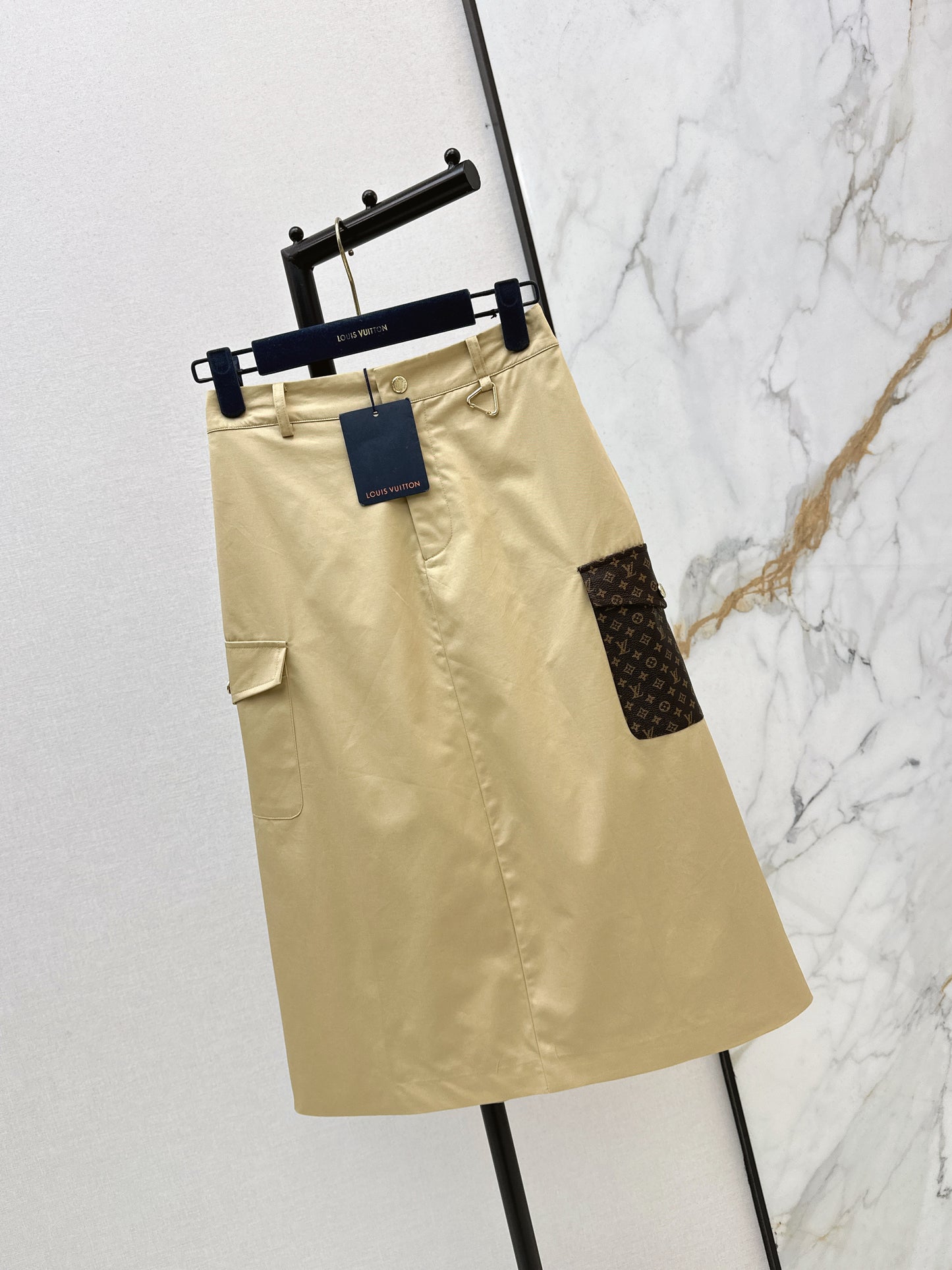 Pocket Appliqué Midi Skirt