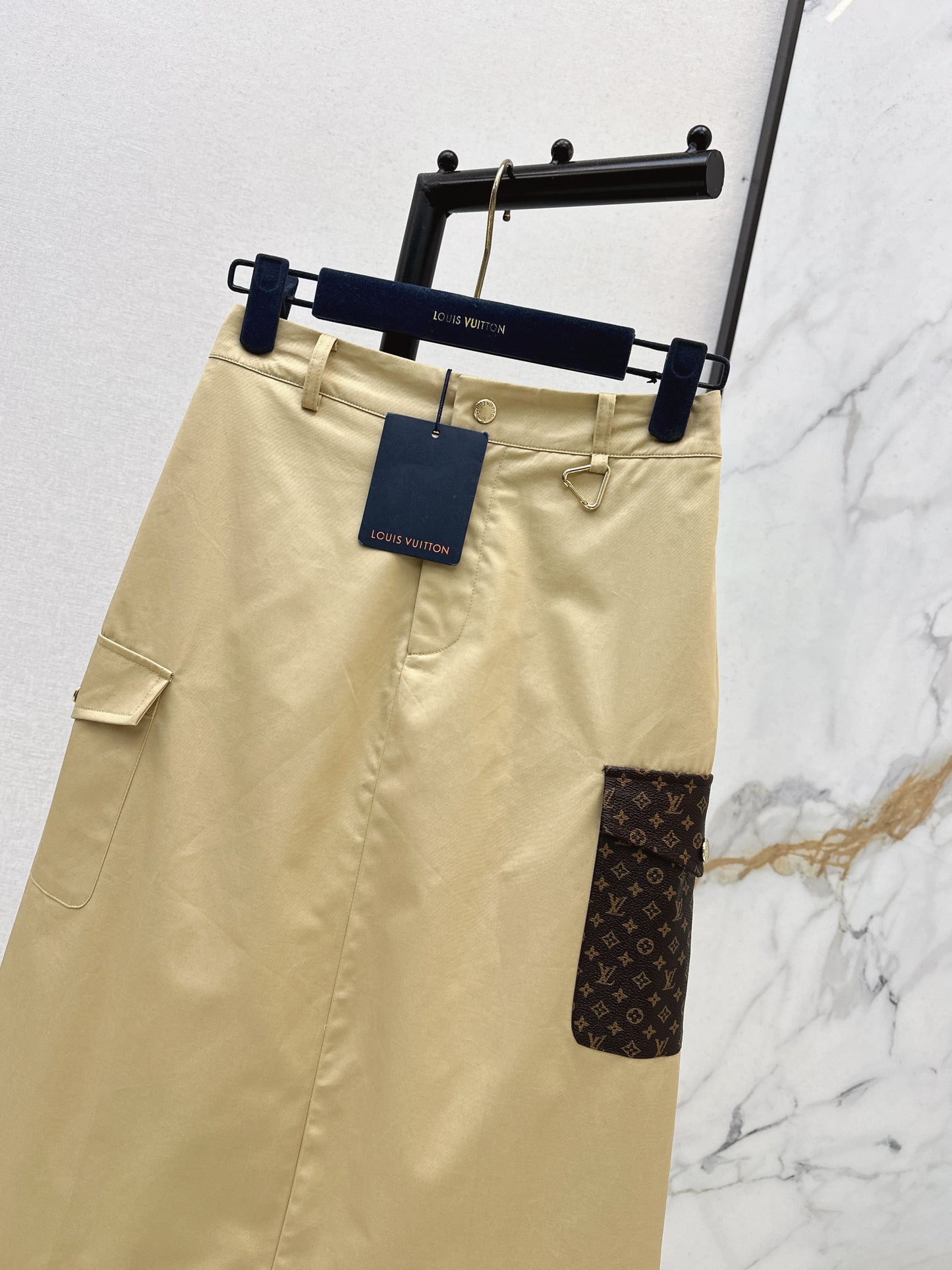 Pocket Appliqué Midi Skirt