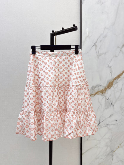 Elastic waist tiered skirt