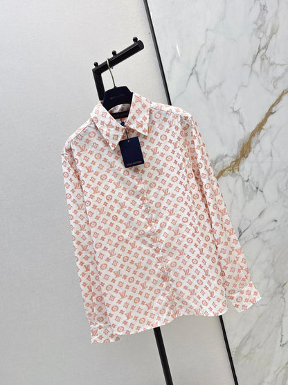 Loose-fitting shirt