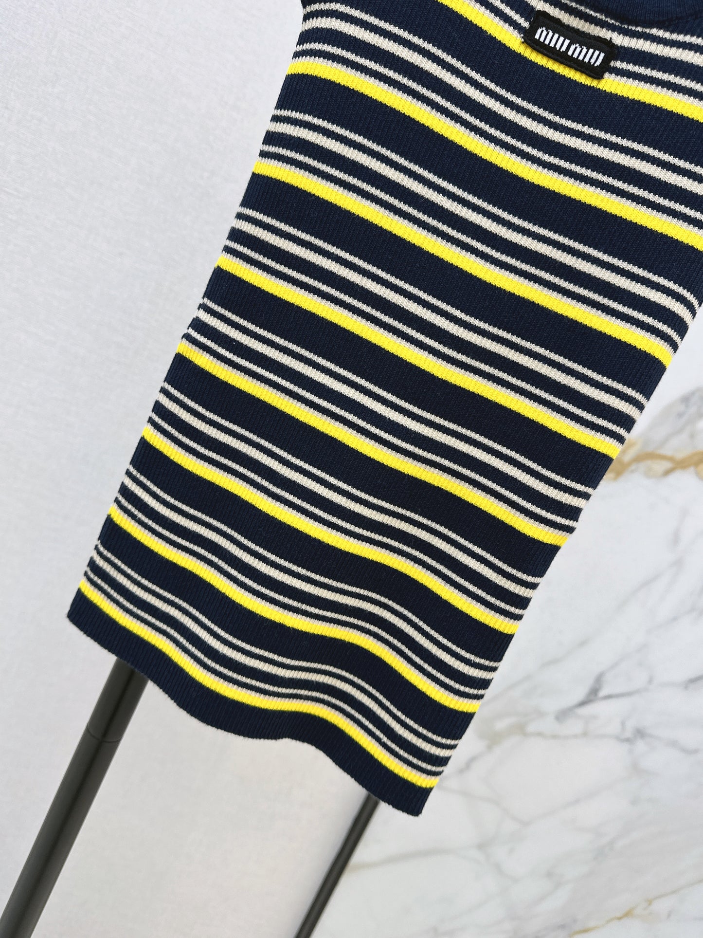 Striped sleeveless knit vest